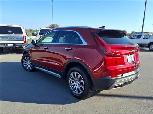 2021 Cadillac XT4 Premium Luxury