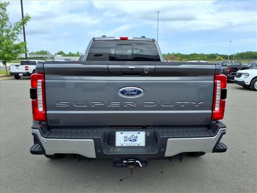 Carbonized Gray 2024 Ford F-350 Lariat Super Duty