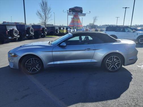2022 Ford Mustang EcoBoost Premium