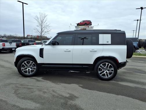 2021 Land Rover Defender 110 X-Dynamic SE