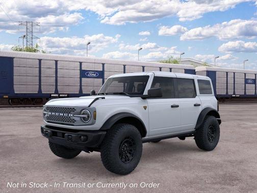 Oxford White 2026 Ford Bronco Badlands