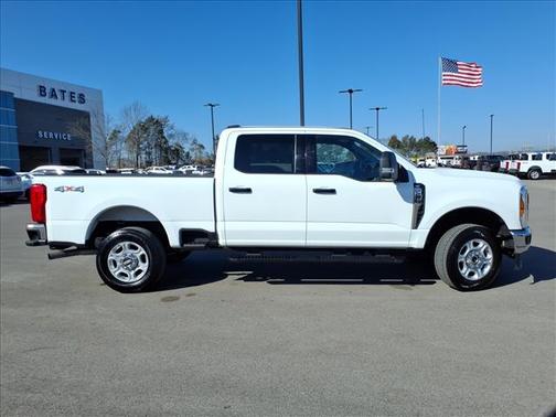 White 2025 Ford F-250 XLT