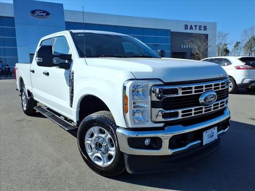 White 2025 Ford F-250 XLT