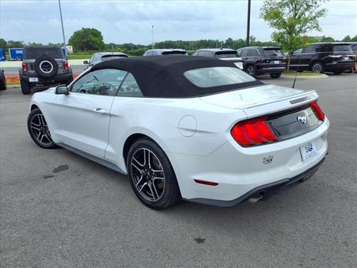 2022 Ford Mustang EcoBoost Premium