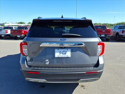 Carbonized Gray 2024 Ford Explorer XLT