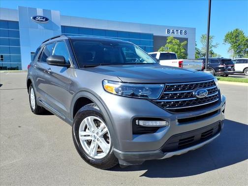 Carbonized Gray 2024 Ford Explorer XLT