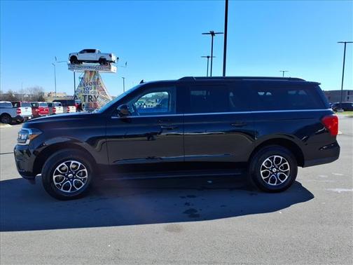 2024 Ford Expedition Max XLT