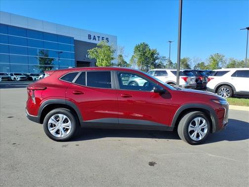 2025 Chevrolet Trax LS