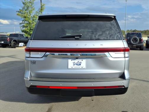 Silver 2023 Lincoln Navigator L Reserve