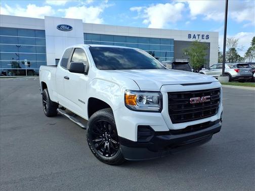 2022 GMC Canyon Elevation Standard