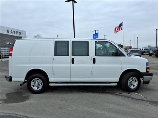 2024 Chevrolet Express 2500 Work Van