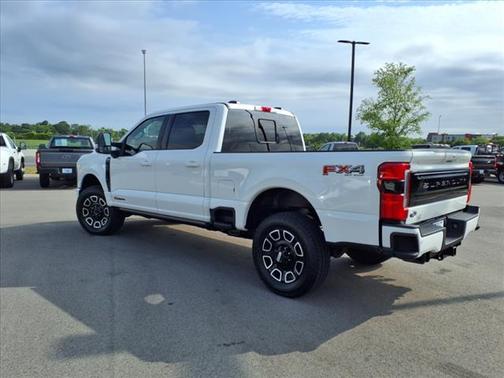 2025 Ford F-250 Platinum