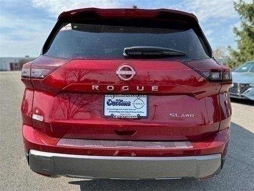 2025 Nissan Rogue SL