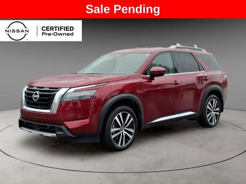 Scarlet Ember Tintcoat 2025 Nissan Pathfinder Platinum