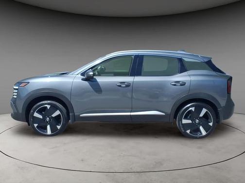 Gun Metallic 2025 Nissan Kicks SR