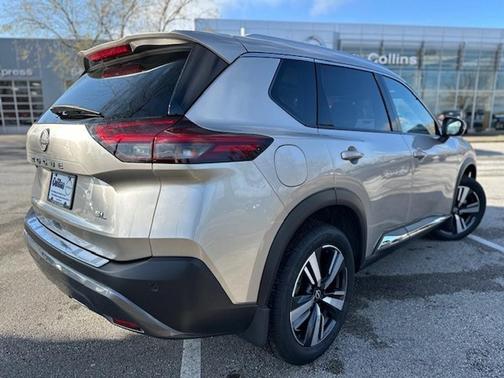 2022 Nissan Rogue SL
