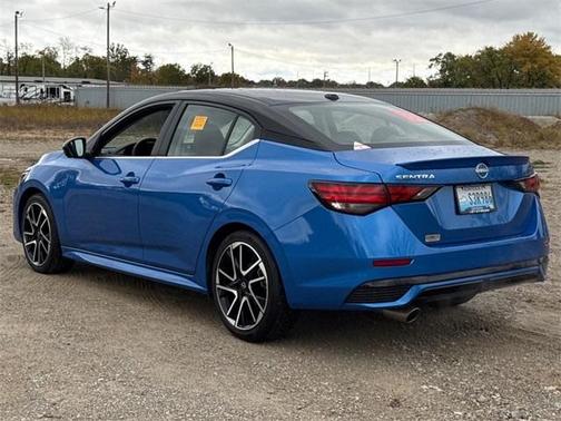 2025 Nissan Sentra SR