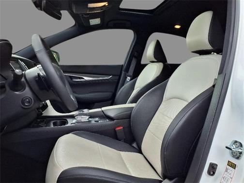 2025 INFINITI QX55 ESSENTIAL