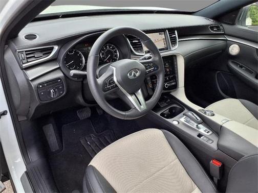 2025 INFINITI QX55 ESSENTIAL