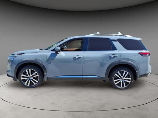 Boulder Gray Metallic 2025 Nissan Pathfinder Platinum