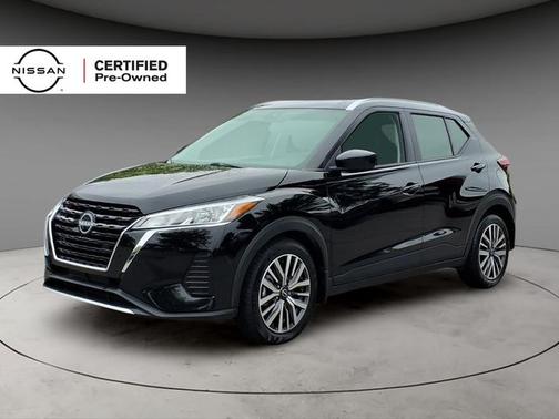 Super Black 2024 Nissan Kicks SV
