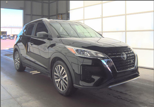 Super Black 2024 Nissan Kicks SV