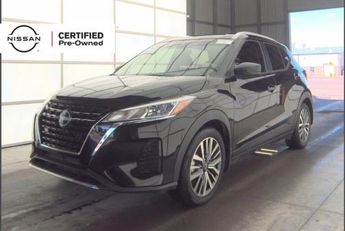 Super Black 2024 Nissan Kicks SV