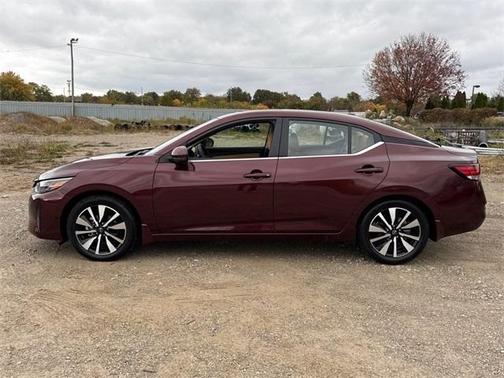2025 Nissan Sentra SV