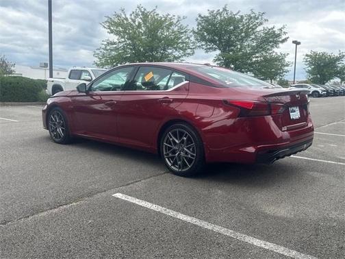 2024 Nissan Altima 2.0 SR