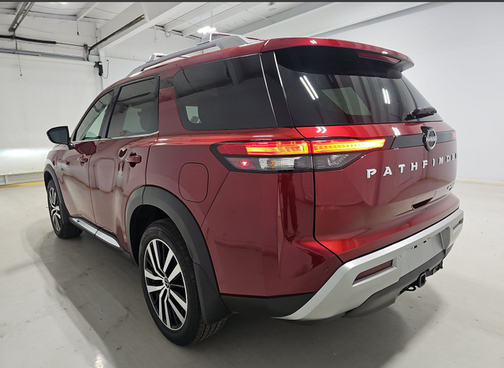 Scarlet Ember Tintcoat 2025 Nissan Pathfinder Platinum
