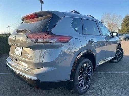 2025 Nissan Rogue Platinum