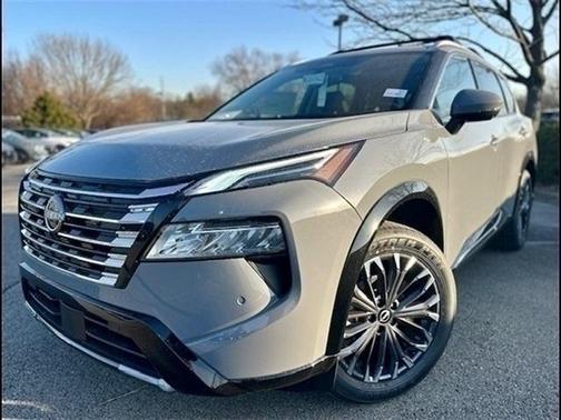 2025 Nissan Rogue Platinum
