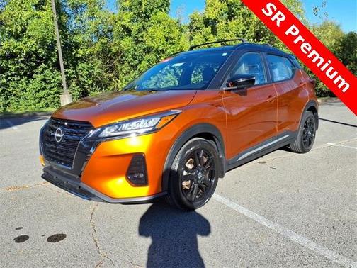 2023 Nissan Kicks SR