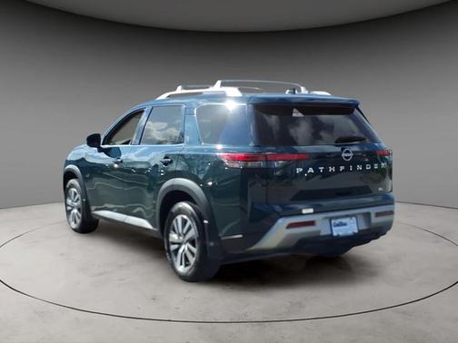 Obsidian Green Pearl 2025 Nissan Pathfinder SL