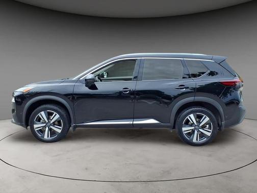 Black 2023 Nissan Rogue SL