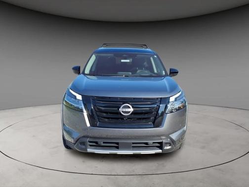 2t Gun Blk Roof 2024 Nissan Pathfinder Platinum