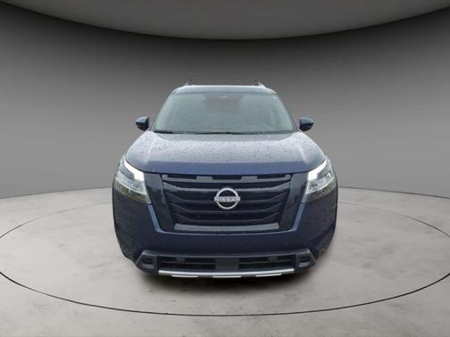 Deep Ocean Blue 2024 Nissan Pathfinder Platinum