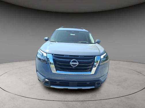 Boulder Gray Pearl 2025 Nissan Pathfinder Platinum