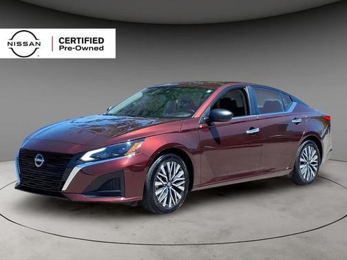 Garnet Pearl Me 2024 Nissan Altima 2.5 SV