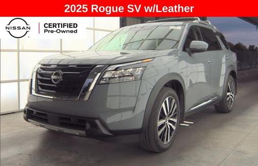 Boulder Gray Pearl 2025 Nissan Pathfinder Platinum