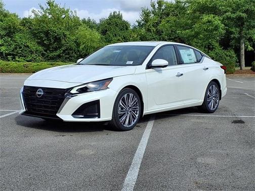 2025 Nissan Altima SL