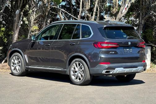 Dark Graphite 2022 BMW X5 xDrive40i