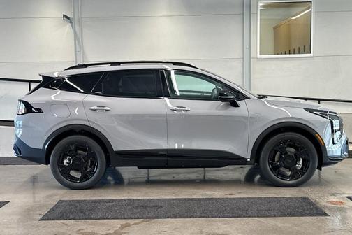Wolf Gray 2026 Kia Sportage Plug-In Hybrid X-Line