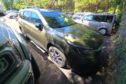 Autumn Green Metallic 2024 Subaru Ascent Touring