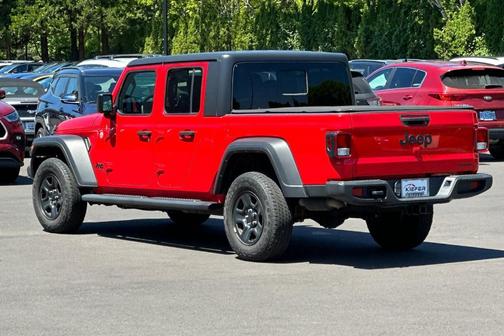 Firecracker Red Clearcoat 2021 Jeep Gladiator Sport