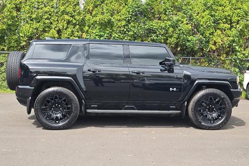 Black 2025 GMC HUMMER EV SUV 3X