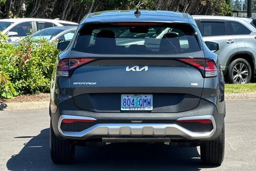 Gravity Gray 2025 Kia Sportage LX