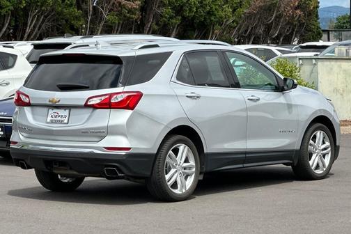 Silver Ice Metallic 2019 Chevrolet Equinox Premier w/2LZ