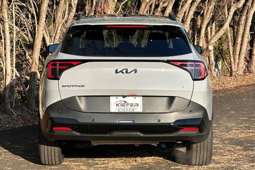 Wolf Gray 2026 Kia Sportage Plug-In Hybrid X-Line