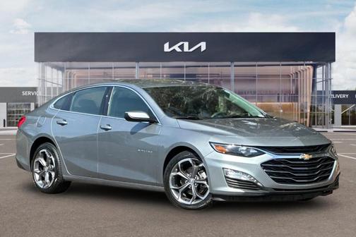 Sterling Gray Metallic 2024 Chevrolet Malibu LT